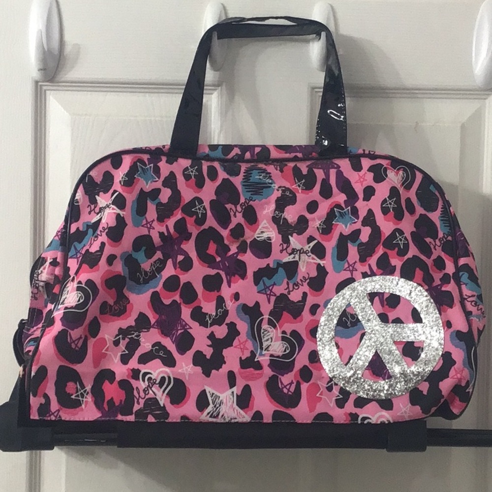 Justice Rolling Duffel Bag Y2K Vibrant Pink Animal Print Retractable Handle.